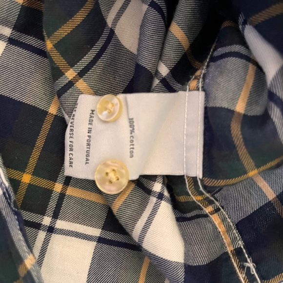 Portuguese Flannel Lighweight Button Up Shirt - Picture 2 of 3